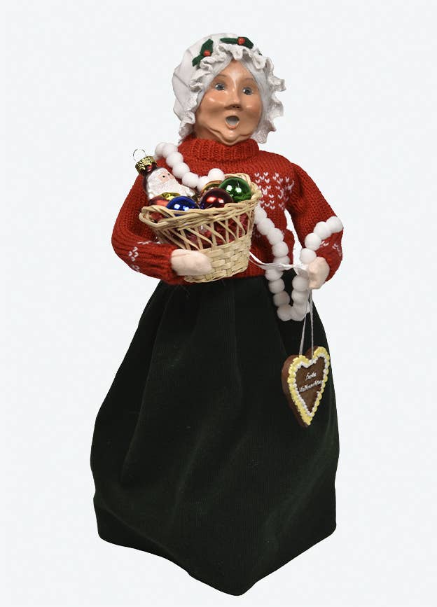 Byers' Choice Ltd. Decorating Mrs Claus 3252W (New 2025)