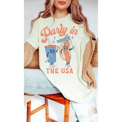 Vintage Party in the USA Oversized Patriotic 4th Graphic Tee: WHITE / M/L