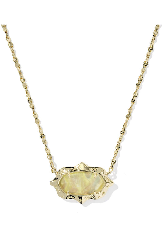 ELISA SCALLOP FRAME SHORT PENDANT NECKLACE GOLD YELLOW IRIDESCENT ABALONE