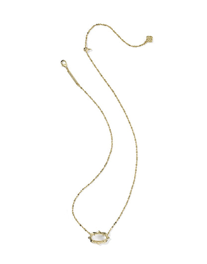 ELISA SCALLOP FRAME SHORT PENDANT NECKLACE GOLD NATURAL MOTHER OF PEARL