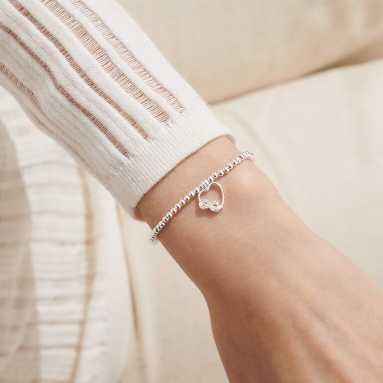 A Little 'Friends Make You Laugh Louder, Smile Brighter And Dream Bigger' Bracelet