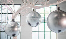 Load image into Gallery viewer, Holibell® Inflatable Ornament - Silver Jingle Ball - Set of two 12&quot;
