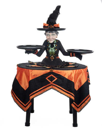 Hilda Blackroot Cupcake Server with Tablecloth